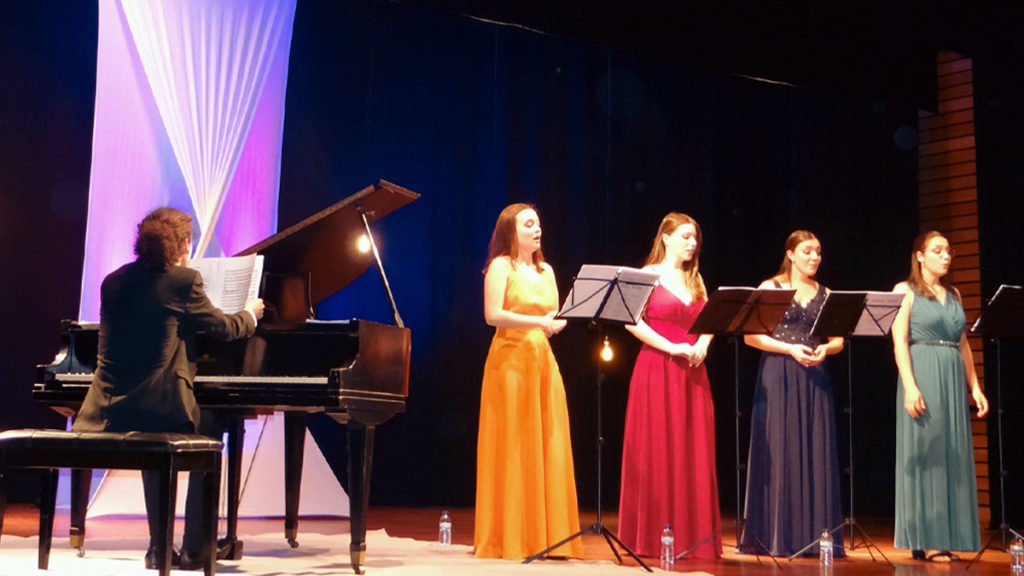 Ana Beatriz Sousa integra grupo quinteto “DA CAPO” que atuou em Vale de Cambra