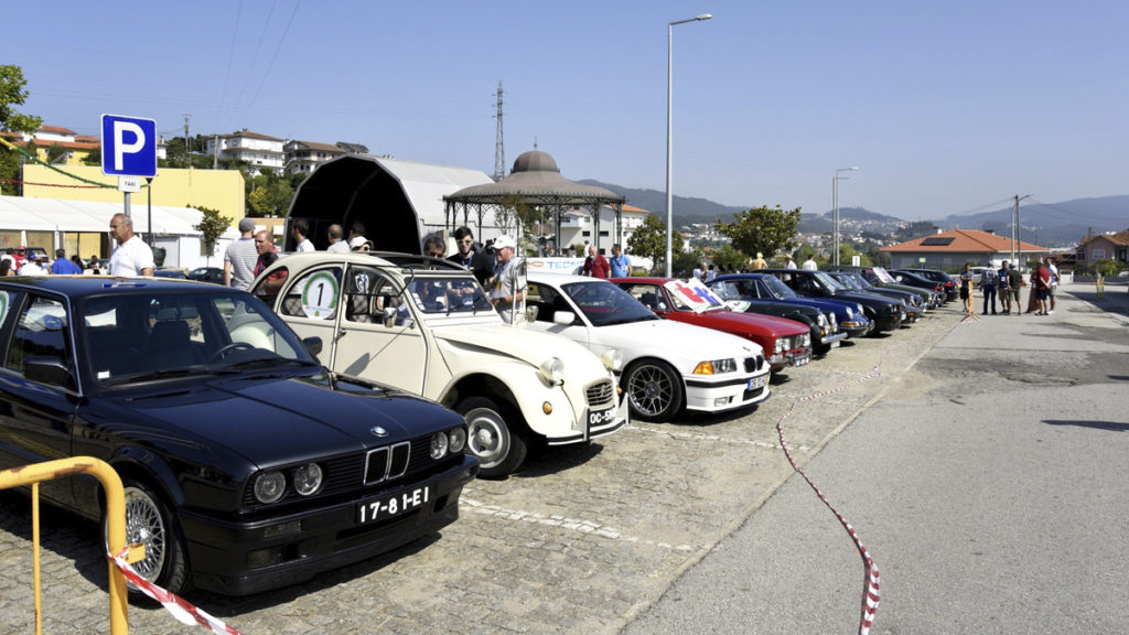 Passeio à Suíça Portuguesa/TECNOCON conta com 85 automóveis antigos e homenageia António Moreira