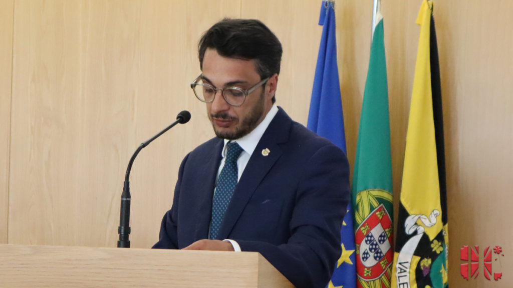 JOÃO CARVALHO SILVA. “O país hoje acordou tal como há 50 anos, à espera que as elites deixem de se servir de Portugal e passem a servir a pátria”