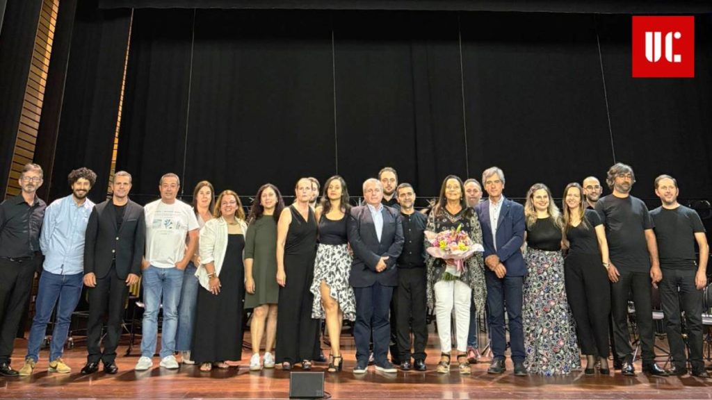 Silvina Pissarra homenageada por mais de 20 anos de dedicação à Academia de Música de Vale de Cambra