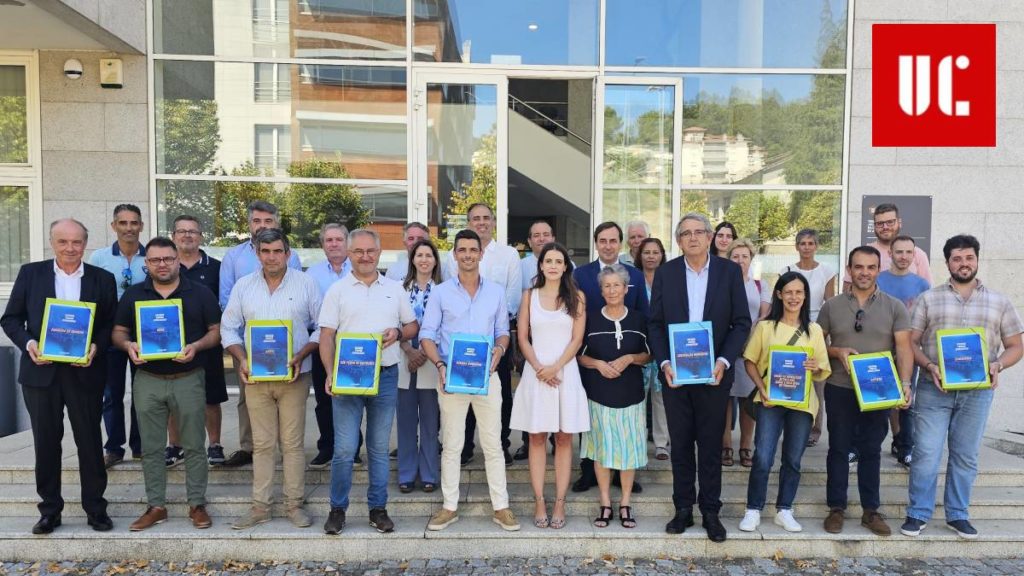 CDS-PP de Vale de Cambra entrega listas de candidatos às Autárquicas de 2025